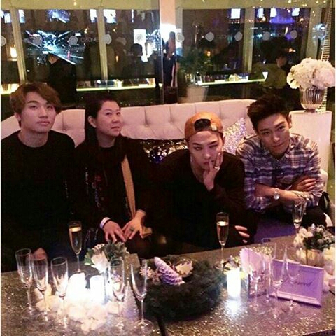 151203_Daesung_G-Dragon_and_TOP_-_Ozone_at_Ritz_Carlton.jpg