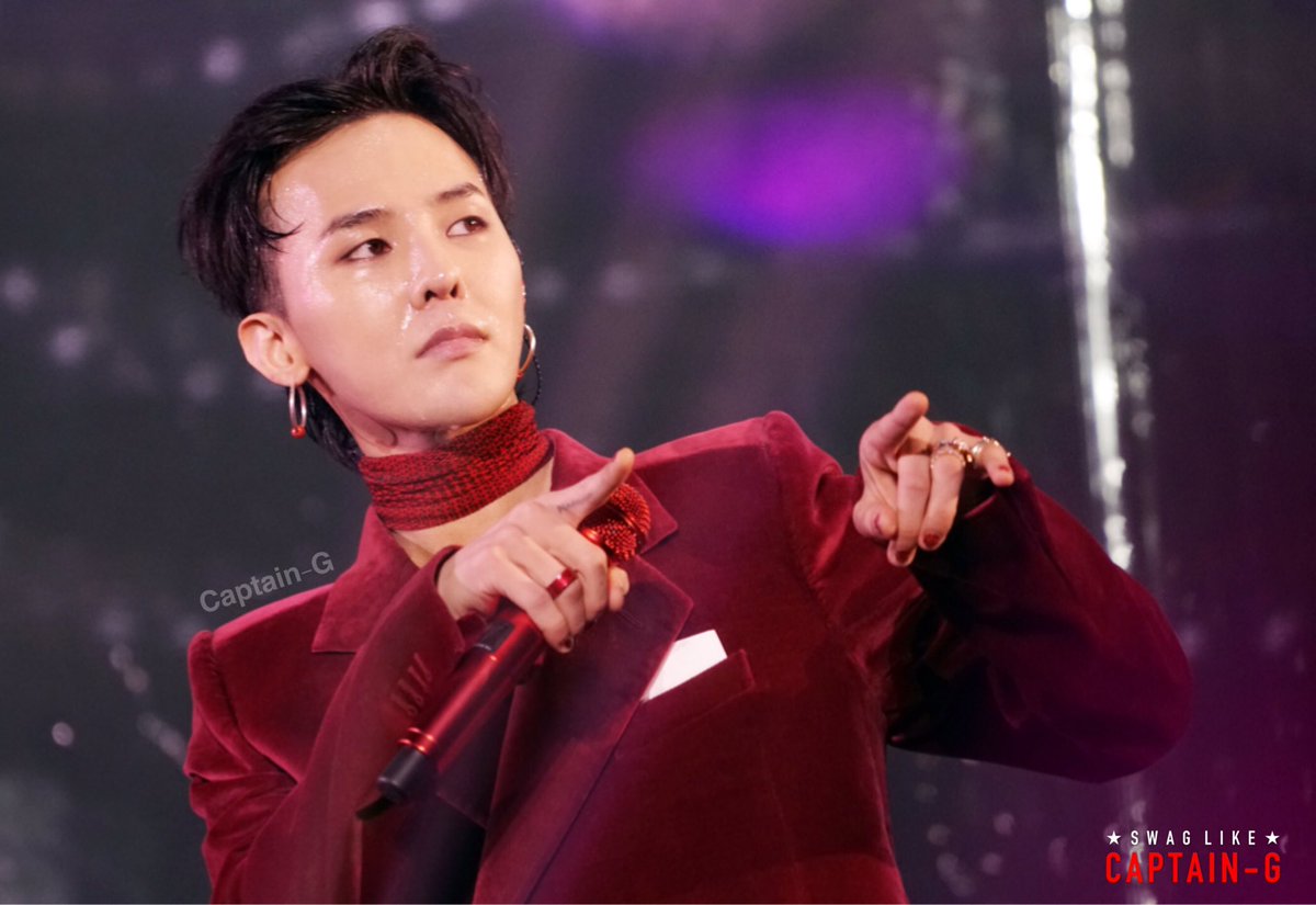 2017-06-24 G-Dragon World Tour 2017 [ACT III M.O.T.T.E] in Singapore Day 1 (3)