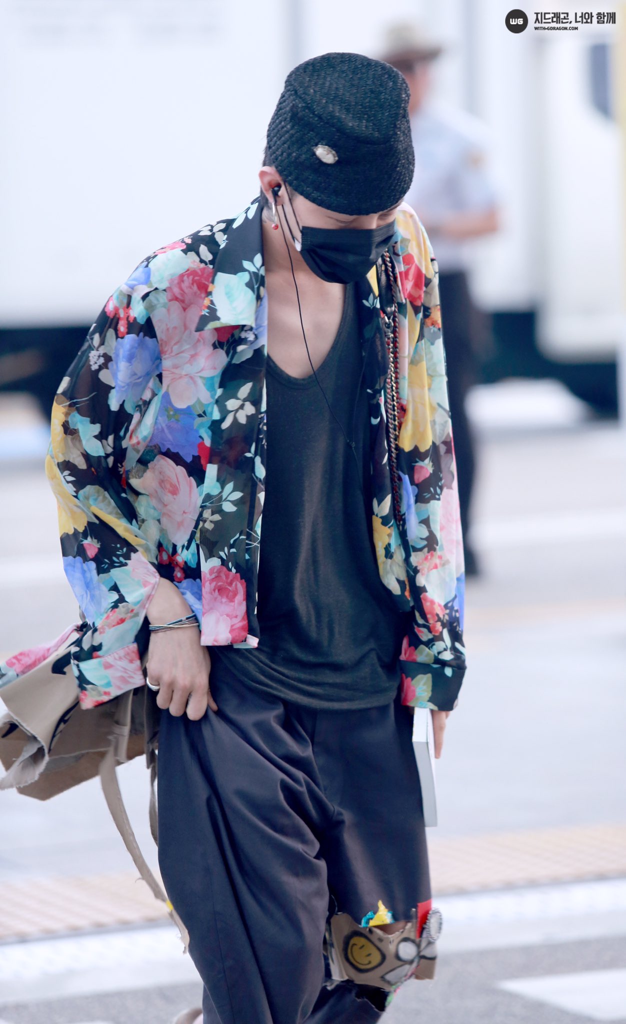 G-Dragon Seoul to Bangkok 2017-07-06 (34)