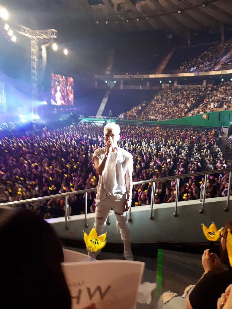 2017-08-26 Taeyang  SOL World Tour 2017 [WHITE NIGHT] in Seoul Day 1 (2)