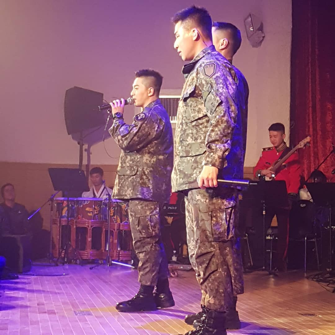 videos-taeyang-and-daesung-performing-with-the-army-band-2019-02-20