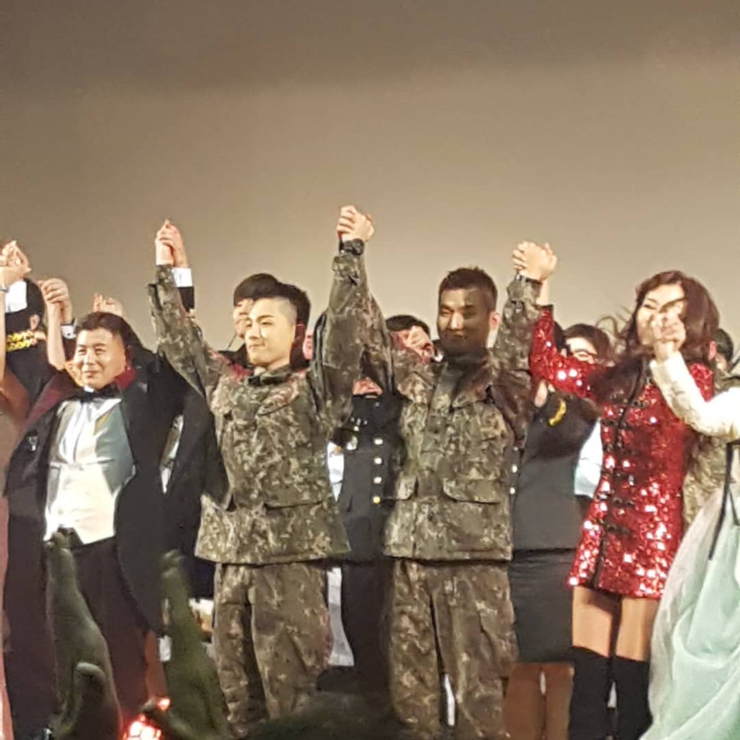 videos-taeyang-and-daesung-performing-with-the-army-band-2019-02-20