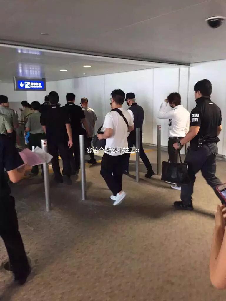 BIGBANG_GDTOPDAE_arrival_Hangzhou_2015-08-25_106.jpg
