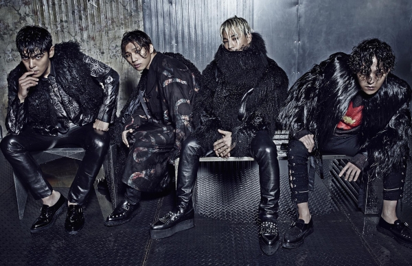 BIGBANG_Harpers_Bazaar_2014_16.jpg