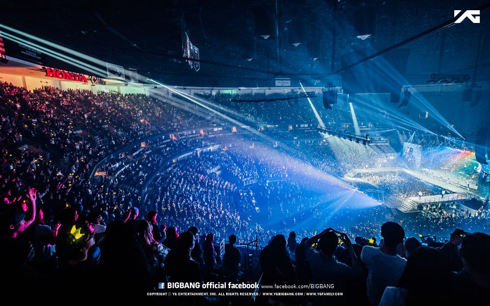 BIGBANG_official_photos_MADE_in_Anaheim_2015-10-04_3.jpg