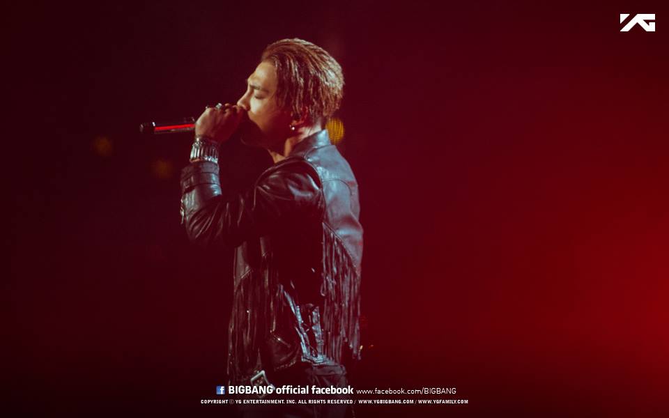BIGBANG_official_photos_MADE_in_Anaheim_2015-10-04_7.jpg