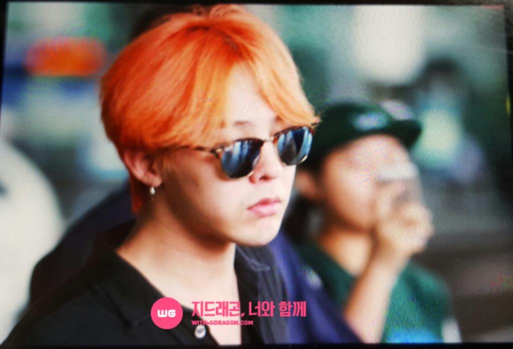 Big_Bang_-_Incheon_Airport_-_13jul2015_-_With_G-Dragon_-_01.jpg