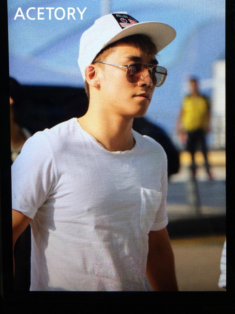 BIGBANG - Incheon Airport - 07aug2015 - Acetory - 01.jpg