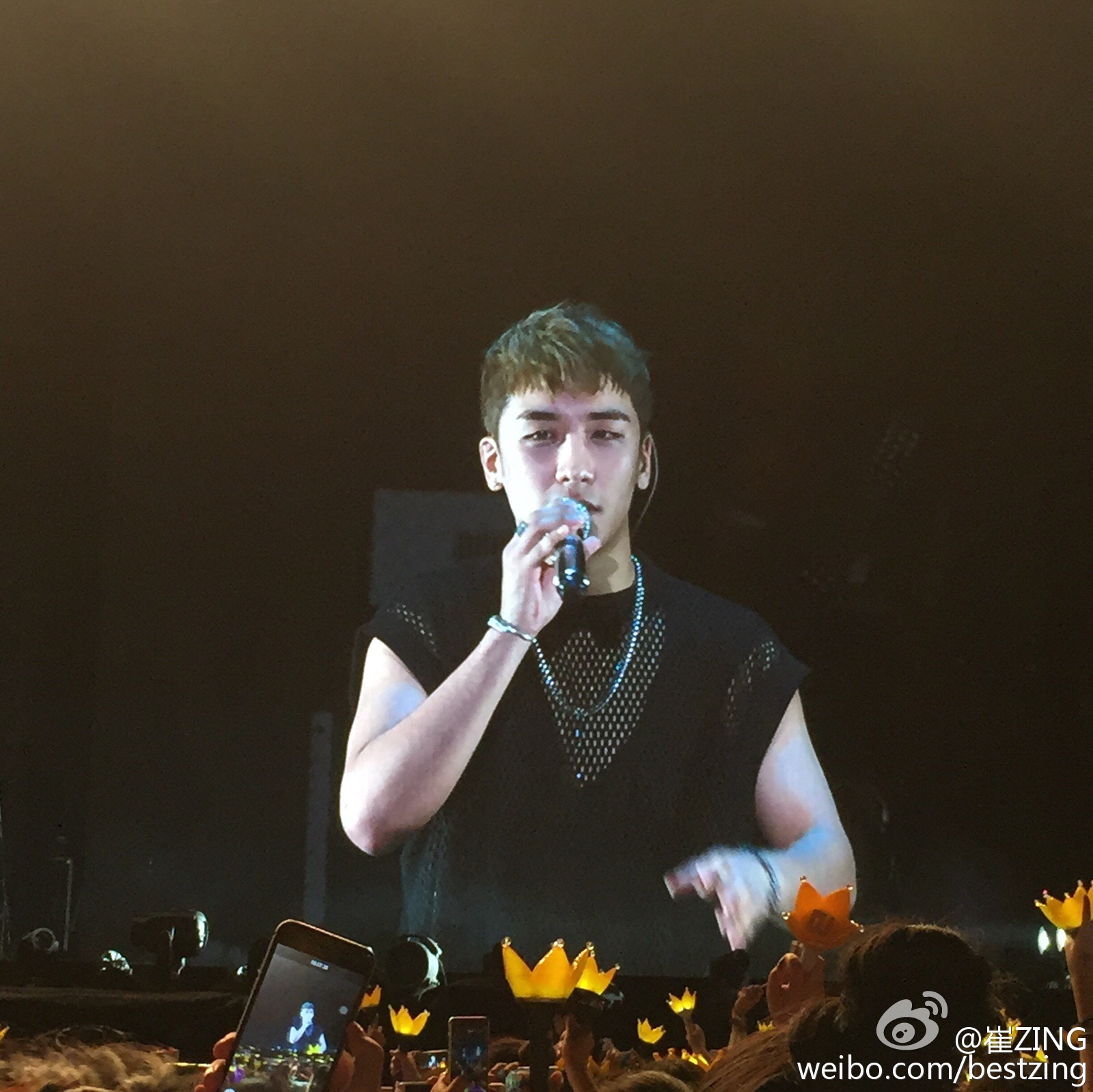 BIGBANG MADE in Chengdu 2015-08-14 cr on pic (13).jpg