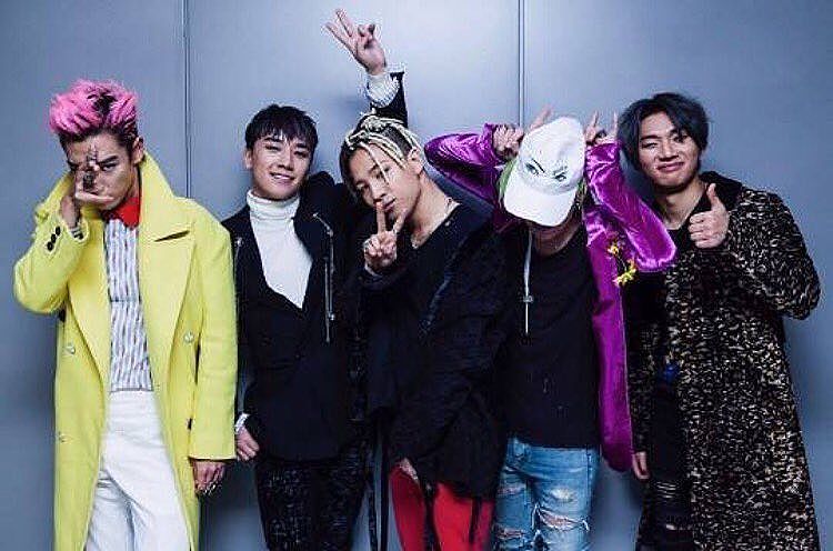 G-Dragon Instagram Dec 18, 2016 12:14pm #BIGBANG #SBS인기가요