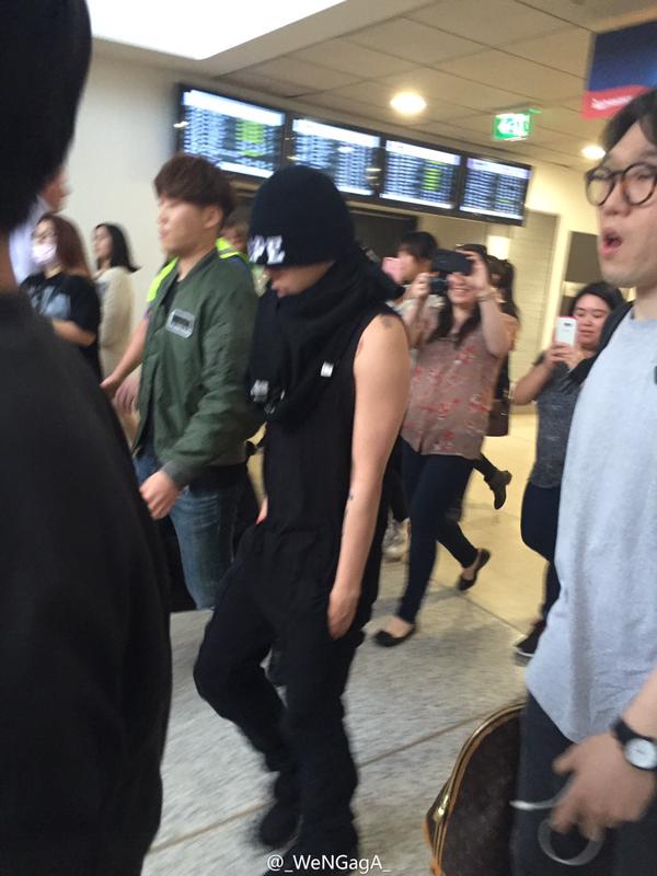 BIGBANG Arrival Melbourne WENGAGA Weibo (3)
