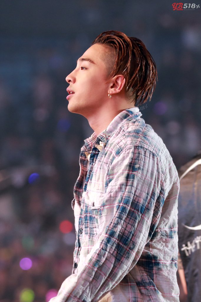 Tae Yang - PSY Concert - 26dec2015 - YB 518% - 08