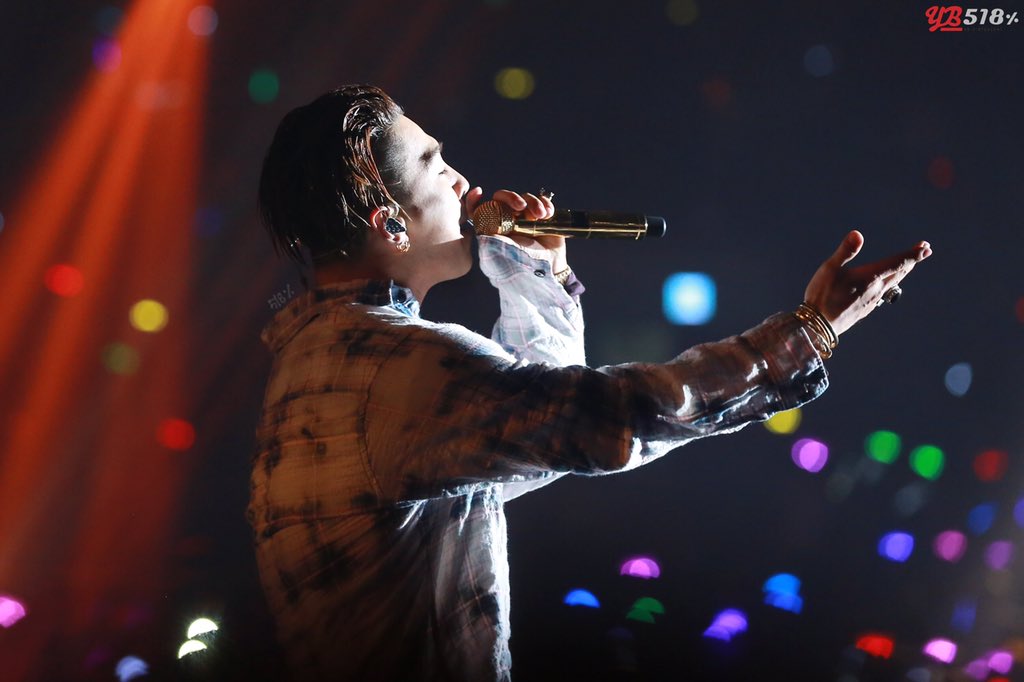 Tae Yang - PSY Concert - 26dec2015 - YB 518% - 09