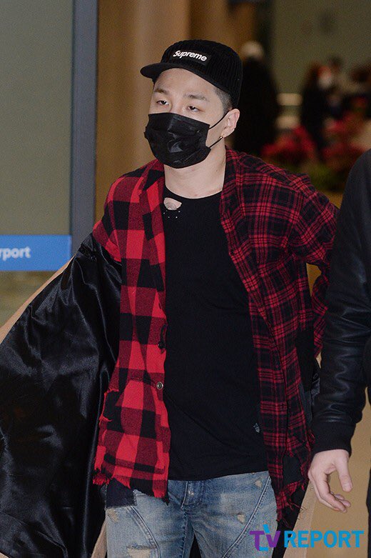 BIGBANG Arrival Seoul Incheon From Shenzhen 2016-03-14 (11)
