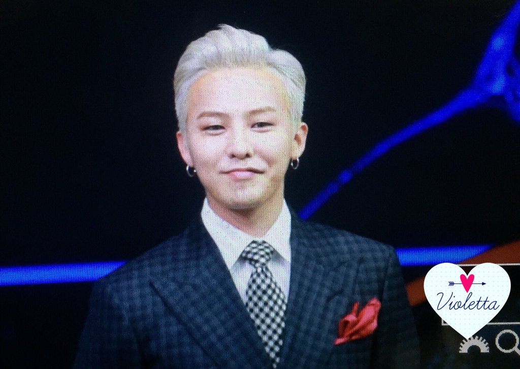 G-Dragon Beijing Motor Show Hyundai 2016-04-25 (9)