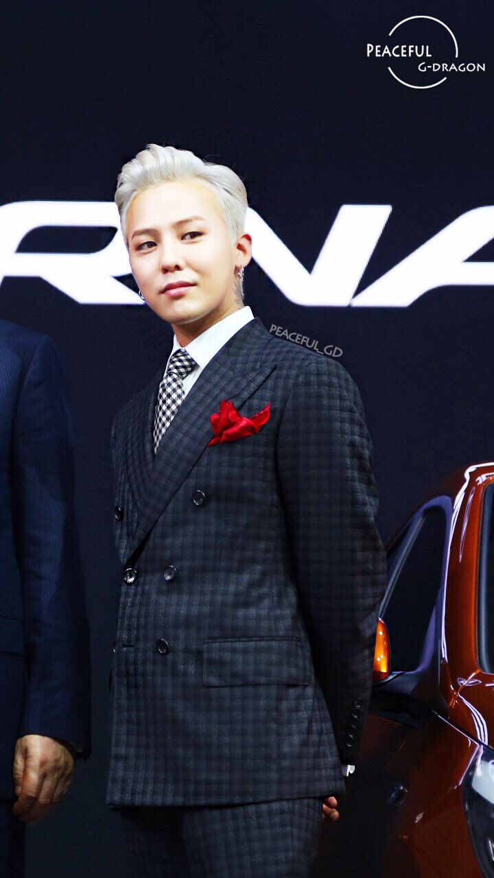 G-Dragon Beijing Motor Show Hyundai 2016-04-25 (10)
