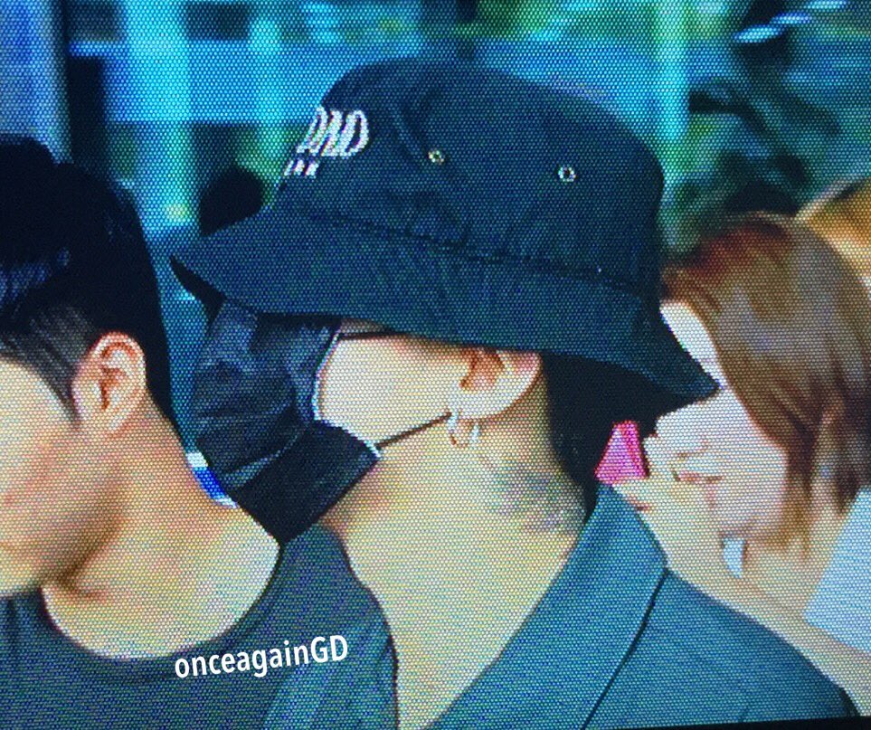 GD YB Dae Arrival Seoul from Osaka 2016-08-01 (2)