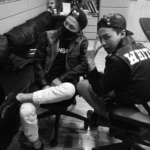Instagram Update by Taeyang: Studio chilling @xxxibgdrgn by...