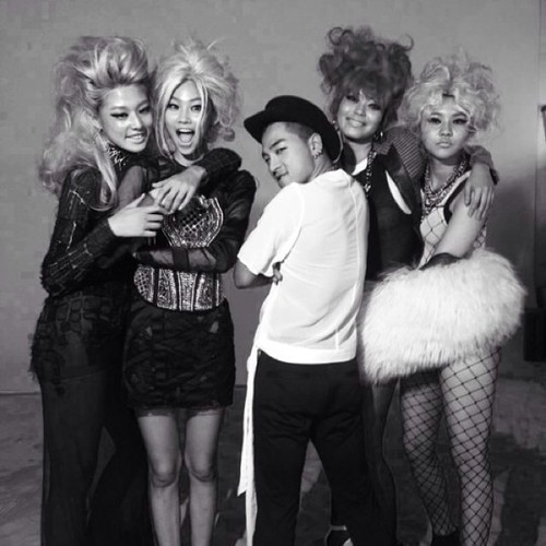 Instagram Update by Taeyang: GIRLS @voguekorea #voguekorea...