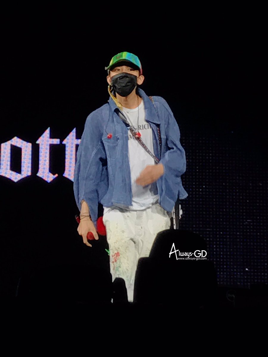 G-Dragon World Tour 2017 [ACT III M.O.T.T.E] in Bangkok Rehearsals 2017-07-07 Day 1 (2)
